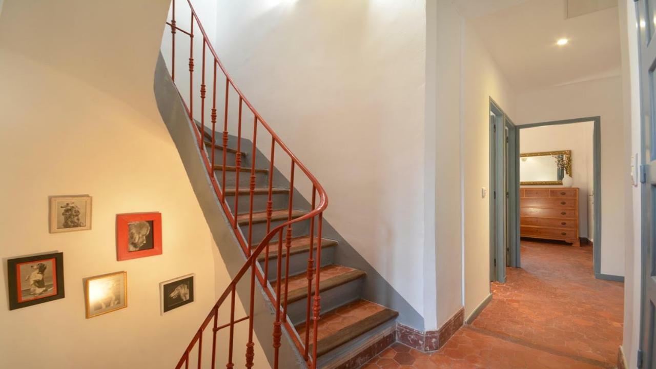 L'Escalier Rouge Villa Arles Exteriör bild